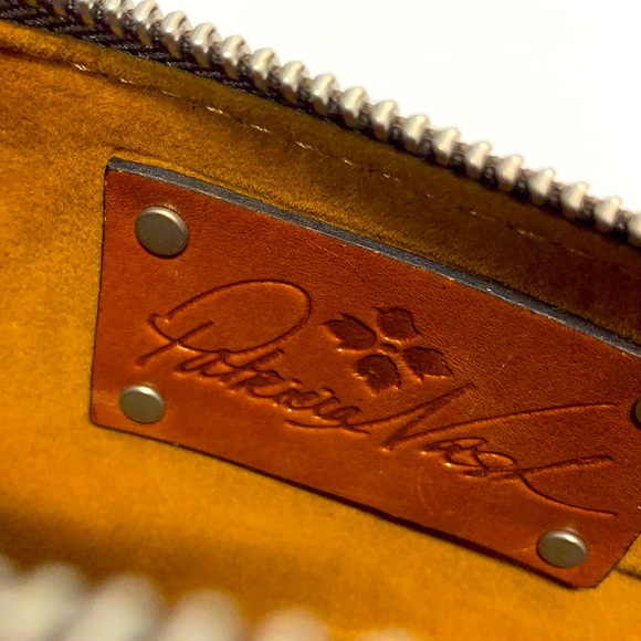 Brand New🔥Patricia Nash Wristlet - Picture 6 of 12